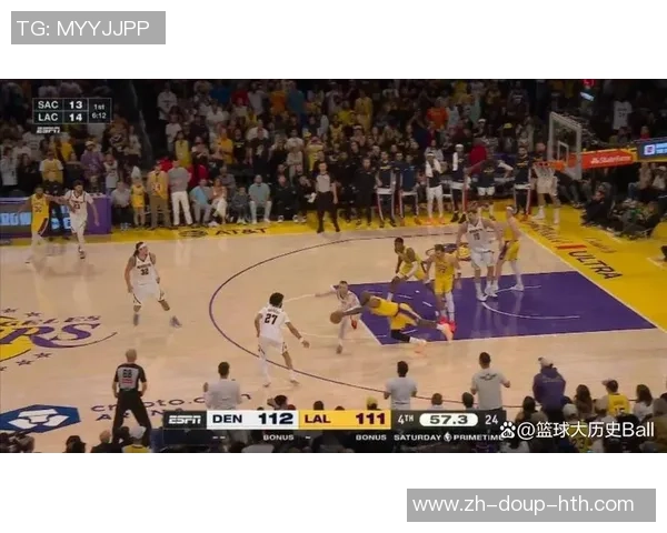 湖人里夫斯一战打出顶薪身价？队友可谓乌合之众，两将上场就挖坑